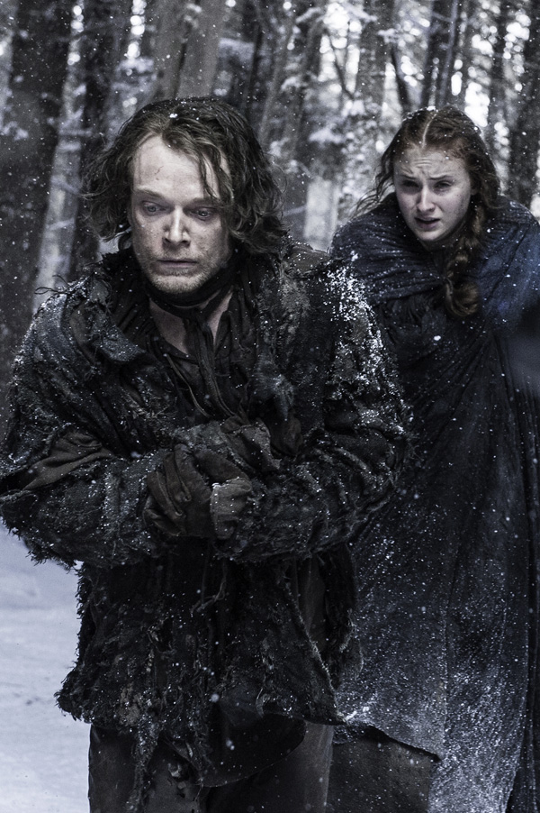 Игра престолов, кадры. На фото: Софи Тёрнер постеров у сериала: 41трейлеров у сериала: 65 Игра престолов, кадры. На фото: Софи Тёрнер постеров у сериала: 41трейлеров у сериала: 65