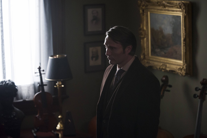 Ганнибал, кадры. На фото: Мадс Миккельсен постеров у сериала: 6трейлеров у сериала: 3 Ганнибал, кадры. На фото: Мадс Миккельсен постеров у сериала: 6трейлеров у сериала: 3