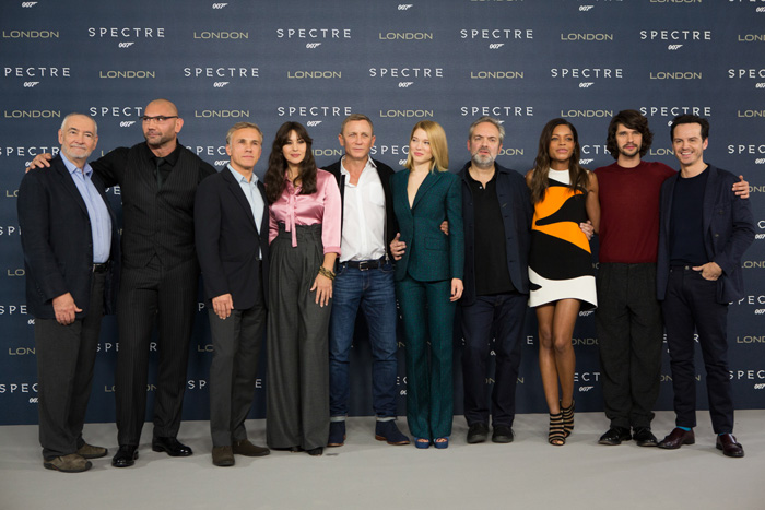 007: ������, �����.  �� ����: ������ �����, ������ ��������, ��� ������, ������� ����� �������� � ������: 7��������� � ������: 38
