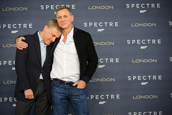 007: ������, �����.  �� ����: ������ �����, ������� ����� �������� � ������: 7��������� � ������: 38
