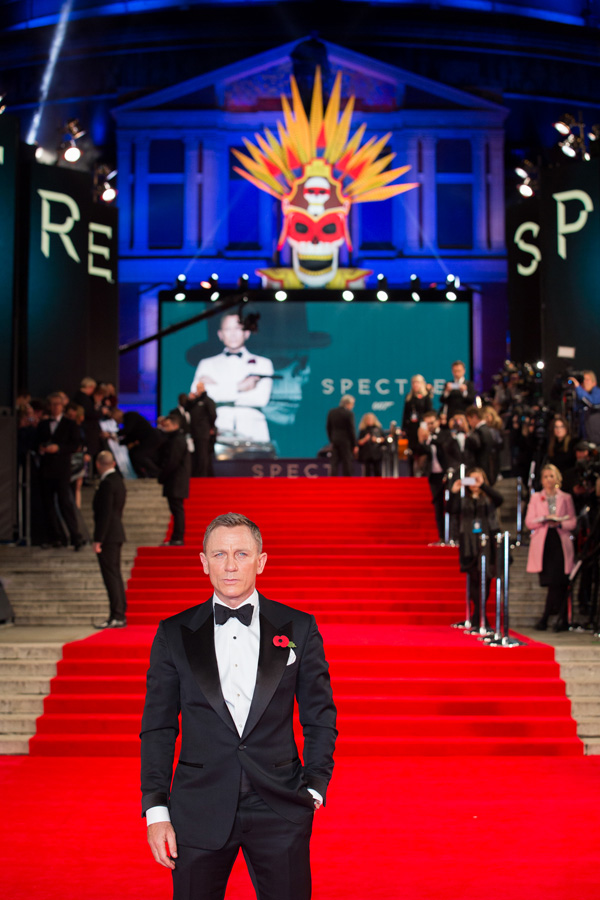 007: ������, �����.  �������� � ������: 7��������� � ������: 38