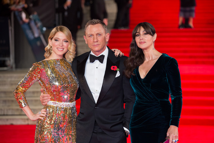 007: ������, �����.  �������� � ������: 7��������� � ������: 38